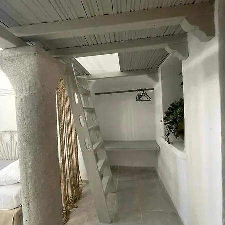 Hotel Vallianna *
